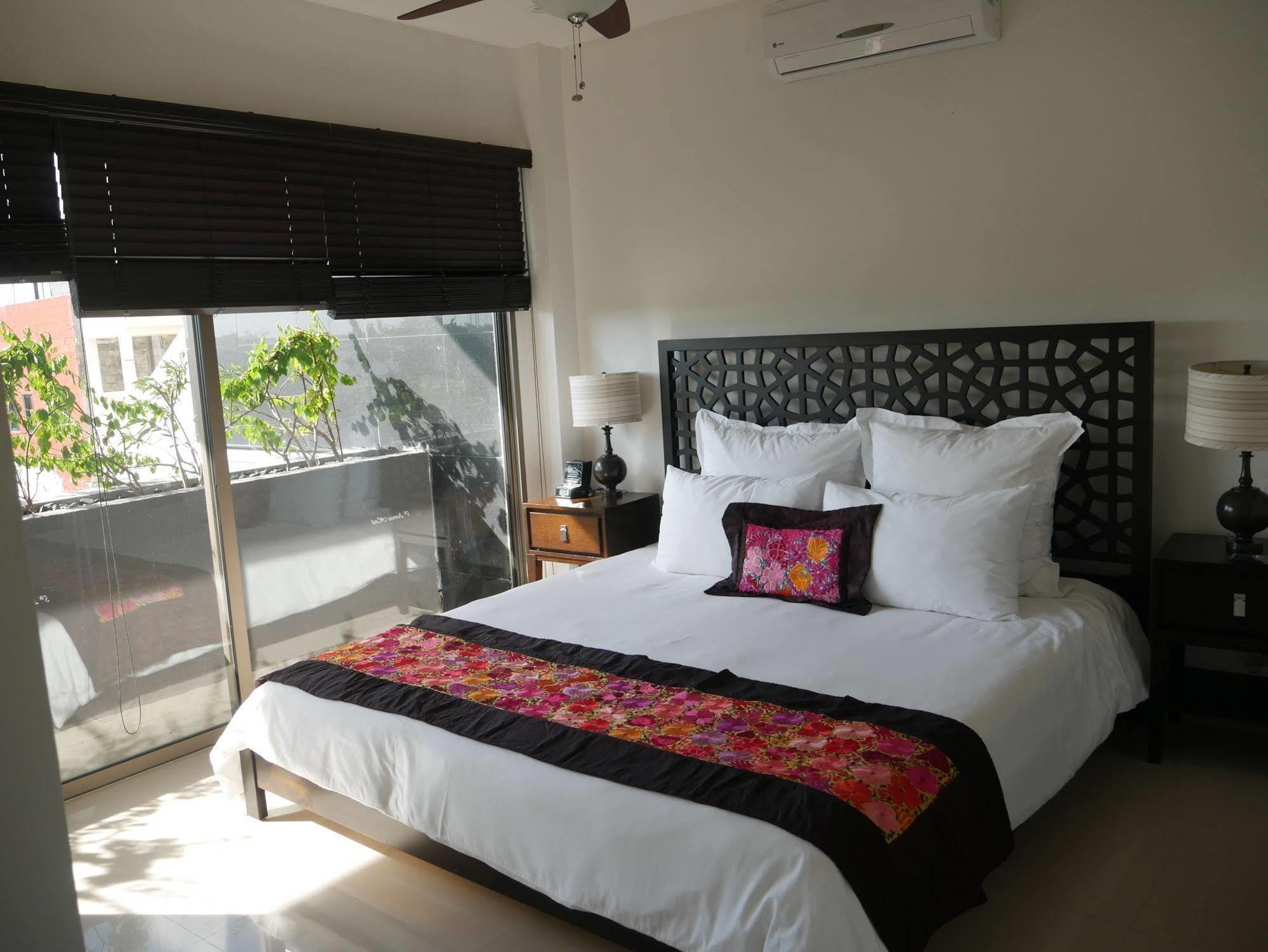 5Th Avenue Hotel Playa del Carmen Exterior photo